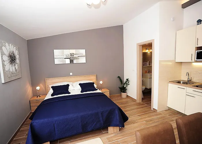 Top Center Zadar Studio Apartments